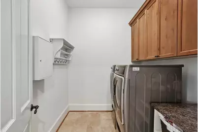1170 Pine Ridge Road NE, Atlanta, GA 30324 - Photo 27