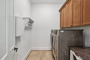 1170 Pine Ridge Rd NE, Atlanta, GA 30324 - Photo 27