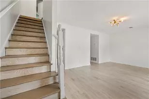 410 Charter Ct, Lawrenceville, GA 30046 - Photo 5
