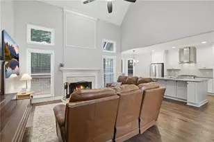 202 Brighten Ct, Alpharetta, GA 30004 - Photo 11