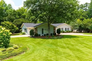 815 Fairfield Drive, Marietta, GA 30068 - Photo 3