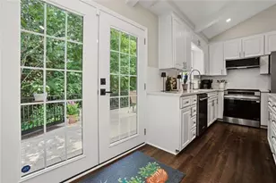 815 Fairfield Drive, Marietta, GA 30068 - Photo 15
