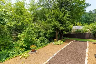 815 Fairfield Dr Dr, Marietta, GA 30068 - Photo 37