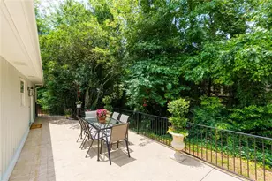 815 Fairfield Dr Dr, Marietta, GA 30068 - Photo 35