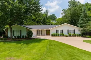 815 Fairfield Drive, Marietta, GA 30068 - Photo 1