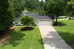 815 Fairfield Drive, Marietta, GA 30068 - Photo 41