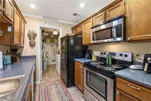 525 Warm Springs Cir, Roswell, GA 30075 - Photo 3