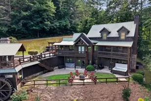 24 Twin Lakes Rd, Blue Ridge, GA 30513 - Photo 1