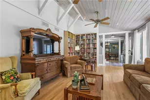 2753 Holly Ridge Cir, Marietta, GA 30062 - Photo 5