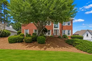 600 Sweet Stream Trace, Johns Creek, GA 30097 - Photo 3