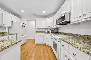 245 Walford Ct, Suwanee, GA 30024 - Photo 23