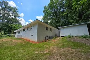 345 Forest Valley Rd SW, Lawrenceville, GA 30046 - Photo 13