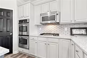 226 Sumac Tr, Woodstock, GA 30188 - Photo 3