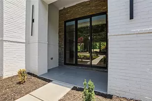 3467 Clubland Dr, Marietta, GA 30068 - Photo 7