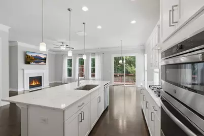 3907 Suwanee Manor Drive, Suwanee, GA 30024 - Photo 35