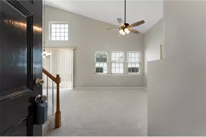 621 W Oaks Drive, Woodstock, GA 30188 - Photo 5