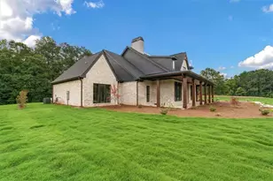 106 Sycamore Dr, Carrollton, GA 30117 - Photo 7