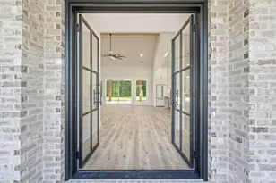 106 Sycamore Dr, Carrollton, GA 30117 - Photo 13
