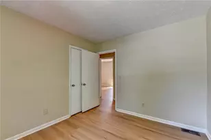 2484 Rhoanoke Dr, Duluth, GA 30096 - Photo 17