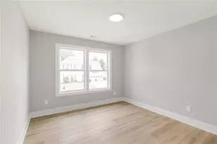 759 Mountain Ridge Way S, Lithonia, GA 30058 - Photo 43
