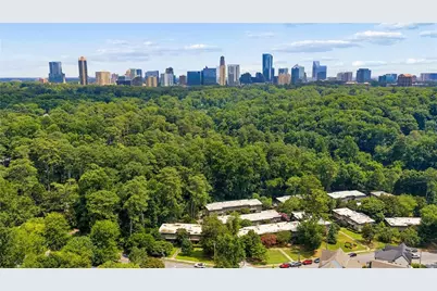 323 Lakemoore Drive NE #F, Atlanta, GA 30342 - Photo 27