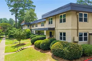 323 Lakemoore Dr NE, Atlanta, GA 30342 - Photo 25