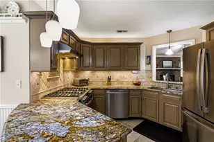 4132 Fawn Ct, Marietta, GA 30068 - Photo 11