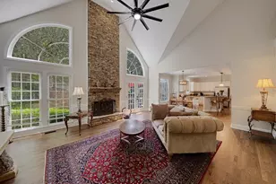 4426 Waterbury Ln, Marietta, GA 30062 - Photo 5