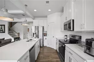 7637 Avalon Blvd, Fairburn, GA 30213 - Photo 5
