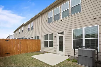 7637 Avalon Boulevard, Fairburn, GA 30213 - Photo 7
