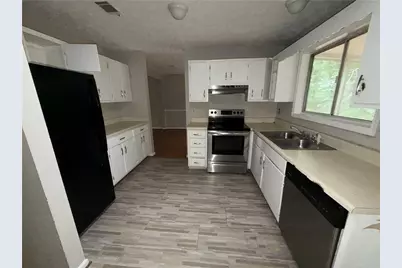 2256 Turtle Club Drive NE, Marietta, GA 30066 - Photo 3