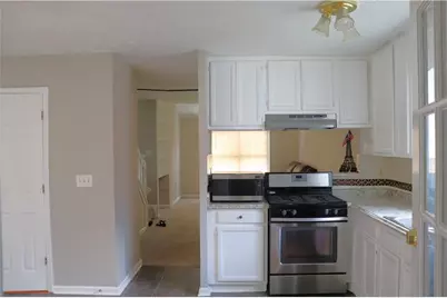 419 Thomas Jefferson Drive, Stone Mountain, GA 30083 - Photo 13