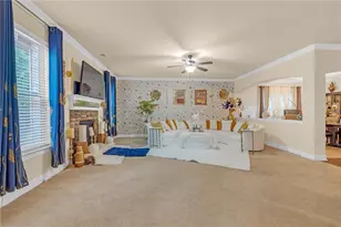 891 Lorrimont Ln, Fairburn, GA 30213 - Photo 9