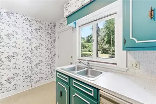 1403 Springdale Rd, Gainesville, GA 30501 - Photo 75