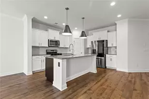 5125 Hillington Wy, Sugar Hill, GA 30518 - Photo 7