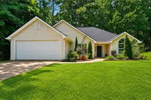 7216 Ironwood Dr, Gainesville, GA 30507 - Photo 1
