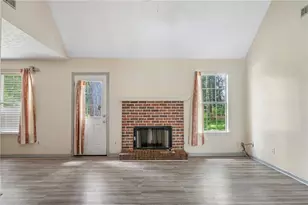7216 Ironwood Dr, Gainesville, GA 30507 - Photo 5