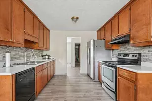 7216 Ironwood Dr, Gainesville, GA 30507 - Photo 9