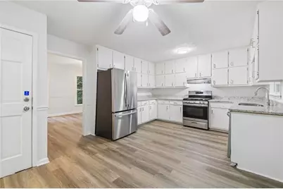 330 Benjamin Circle, Fayetteville, GA 30214 - Photo 7