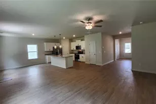 655 Mackenzie Cv, Villa Rica, GA 30180 - Photo 5