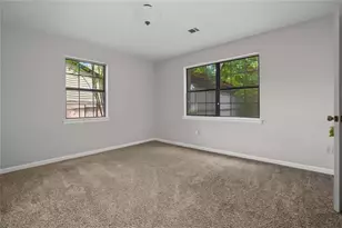 2822 Woodhollow Ln, Jonesboro, GA 30236 - Photo 19