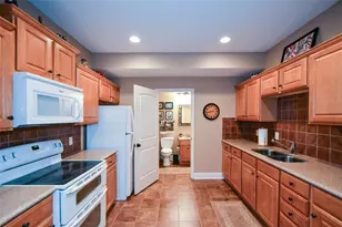 4332 Chesterfield Ct, Buford, GA 30518 - Photo 49