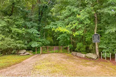 334 Annslee Circle, Loganville, GA 30052 - Photo 33