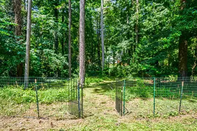 1397 Ridgewood Drive SW, Lilburn, GA 30047 - Photo 25