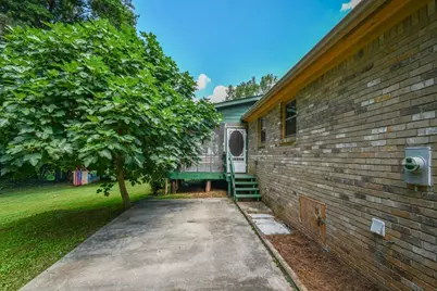 1397 Ridgewood Drive SW, Lilburn, GA 30047 - Photo 29