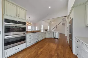 1474 Chamirey Dr SW, Marietta, GA 30008 - Photo 3