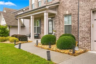 5857 Shore Isle Trce, Braselton, GA 30517 - Photo 3