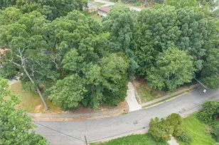2327 Greenway Dr, Decatur, GA 30035 - Photo 31