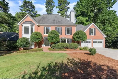 871 Chestnut Lake Drive NE, Marietta, GA 30068 - Photo 1