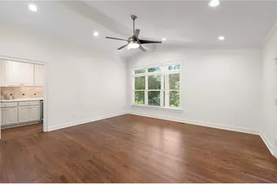 871 Chestnut Lake Drive NE, Marietta, GA 30068 - Photo 23